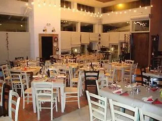 Alexandrion Hotel *